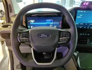 Ford Tourneo Custom Bild 9