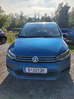 VW Touran Bild 2