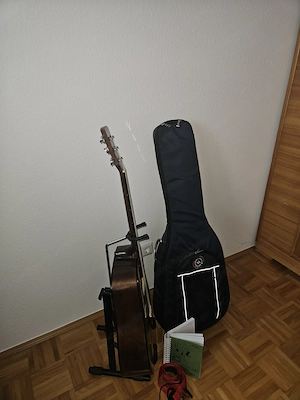 Westerngitarre neuwertig  Bild 2