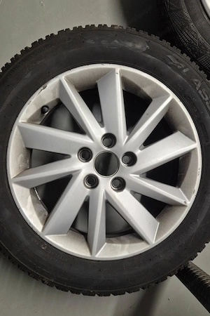 Alufelge mit Reifen für Seat Ibiza (4 Stk. + 1Stahlfelge mit Reifen) Bild 2