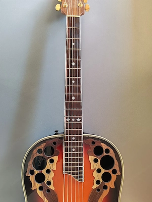 Ovation Gitarre  Bild 5
