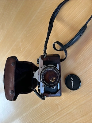 alte Fotoapparate und Filmkameras Bild 2