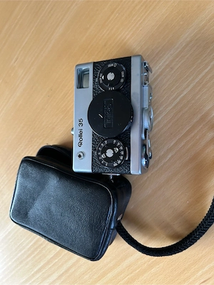 alte Fotoapparate und Filmkameras Bild 5