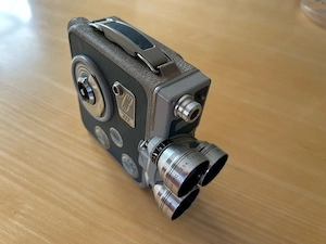 alte Fotoapparate und Filmkameras Bild 4
