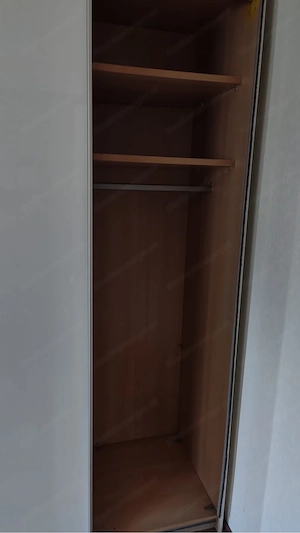Schöner Schrank in Weiß Bild 2