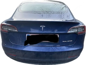 Tesla Model 3 Long Range Limousine Bild 2