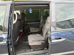 Peugeot 807 2,0 HDi 140 FAP Family Bild 8