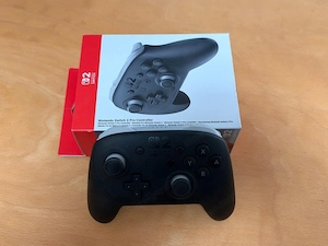 Nintendo Switch 2 + Pro Controller + Assassin s Creed Shadows + Zubehör Bild 2
