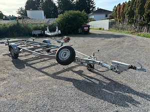 Harbeck bootshänger zu verkaufen Bild 2