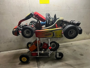 Original Maranello Kinder Rennkart inkl. Servicewagen und Ersatzteile