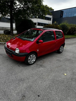 Renault Twingo pickerl 9 2027 Bild 3