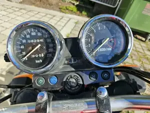 Kawasaki ER-5 Bild 6