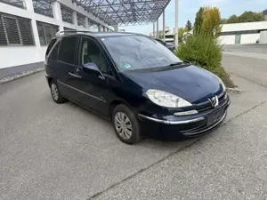Peugeot 807 2,0 HDi 140 FAP Family Bild 7