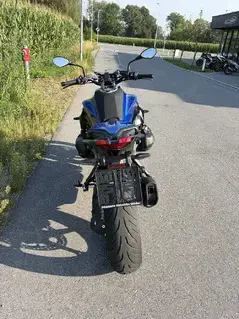 BMW R 1300 R Blau mit Servicepaket Bild 2
