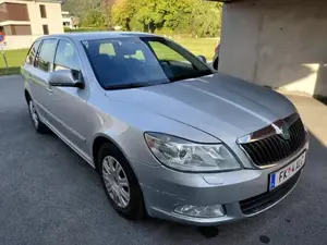Verkaufe Skoda Octavia 1.6 TDI Bild 4