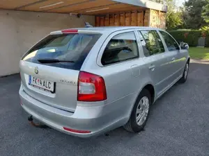 Verkaufe Skoda Octavia 1.6 TDI Bild 3
