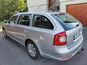 Verkaufe Skoda Octavia 1.6 TDI Bild 2