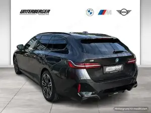 BMW i5 xDrive40 Touring 1,99% Fixzinsaktion bis 30.09.2026M Sportpaket Head-Up DAB Bild 4
