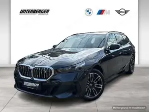 BMW i5 xDrive40 Touring 1,99% Fixzinsaktion bis 30.09.2026M Sportpaket Head-Up DAB