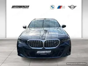 BMW i5 xDrive40 Touring 1,99% Fixzinsaktion bis 30.09.2026M Sportpaket Head-Up DAB Bild 2