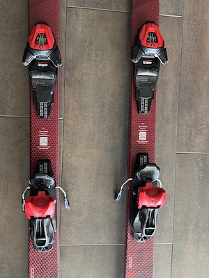 Neuwertiger Atomic Redster J4 160cm Bild 4