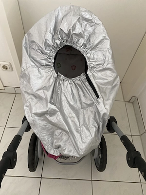 Puppensportwagen mit Zubehör  Bild 5