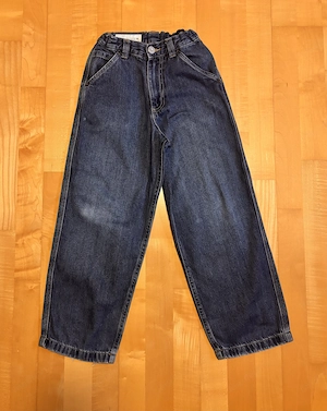 Blaue Kinderjeans von Zara mit verstellbarer Bundweite 