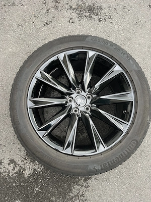Komplett-Winterräder Continental 255 50 R 20 inkl. AUDI Alufelgen schwarz günstig zu verkaufen Bild 2