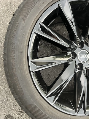 Komplett-Winterräder Continental 255 50 R 20 inkl. AUDI Alufelgen schwarz günstig zu verkaufen Bild 4