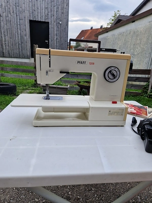 Pfaff Nähmaschiene zu verkaufen Bild 2