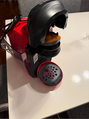 Tassimo Kaffeemaschine rot schwarz Bild 3