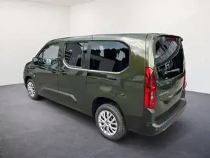 Fiat  Maxi Kombi AT 1.5 130PS/7-SITZ/10`NAV/RFK/ 96 k... Bild 4