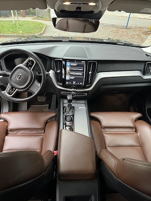 Volvo XC60 D4 AWD Inscription   Vollausstattung   Top Zustand Bild 3