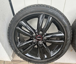 Original Mini F55 F56 F57 17 Zoll Winterräder Track JCW Track Spoke 501 Cooper SE RDK Bild 2