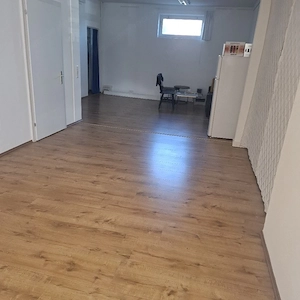 Geschäftsfläche Bludesch Hallo, Geschäft zu mieten in Bludesch zu vermieten.  Wohnfläche: 50 m   Ver Bild 2