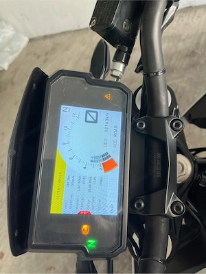 Ktm Duke 390 Bild 2