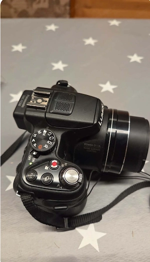 Psnasonic Lumix FZ200 Bild 2