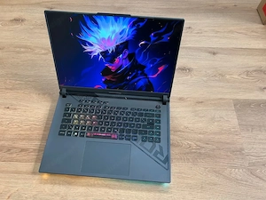 ASUS ROG Strix G16 i9-13980HX RTX 4070 16GB 1TB Gaming Laptop