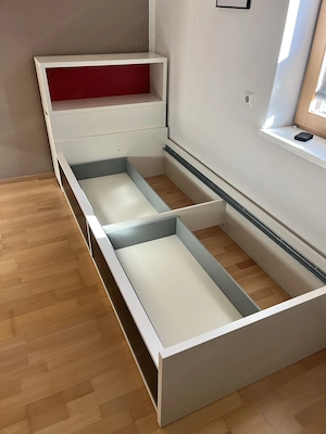 Bett 90x200 mit Kopfteil und Lattenrost Bild 3