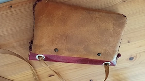 hübsche Handtasche aus Leder Bild 2