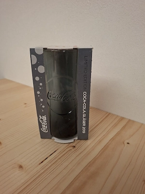 Coca-cola Glas Limited Edition 2019 Grau Original Verpackt Bild 2