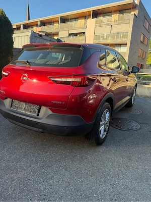 Opel Grandland X Turbo Bild 2
