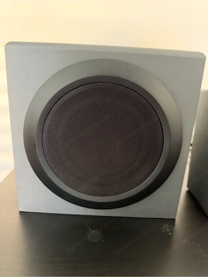 Logitech Z337 Lautsprecher Bild 4