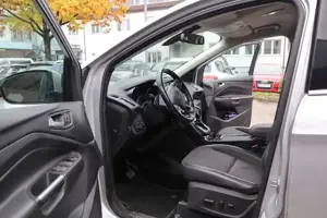 Ford Kuga Bild 4