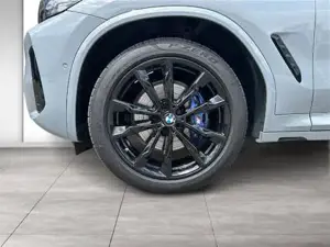 BMW X4 M40d SPORTLICHER 6-ZYLINDER // TOP-AUSSTATTUNG // SELTEN VERFÜGBAR Bild 9