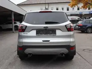 Ford Kuga Bild 11