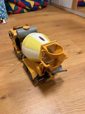 Bruder MAN Mischwagen Bild 2