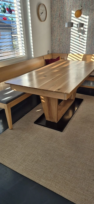 Küchentisch Säulentisch - ausziehbar - Vollholz - Tischplatte restaurationsbedürftig Bild 3