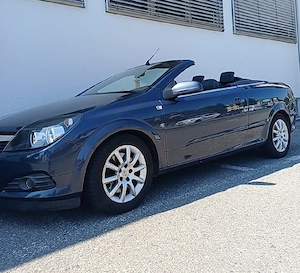 Opel Astra Twintop Bild 4