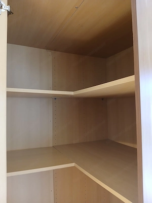 Verkaufe Eckschrank Bild 1